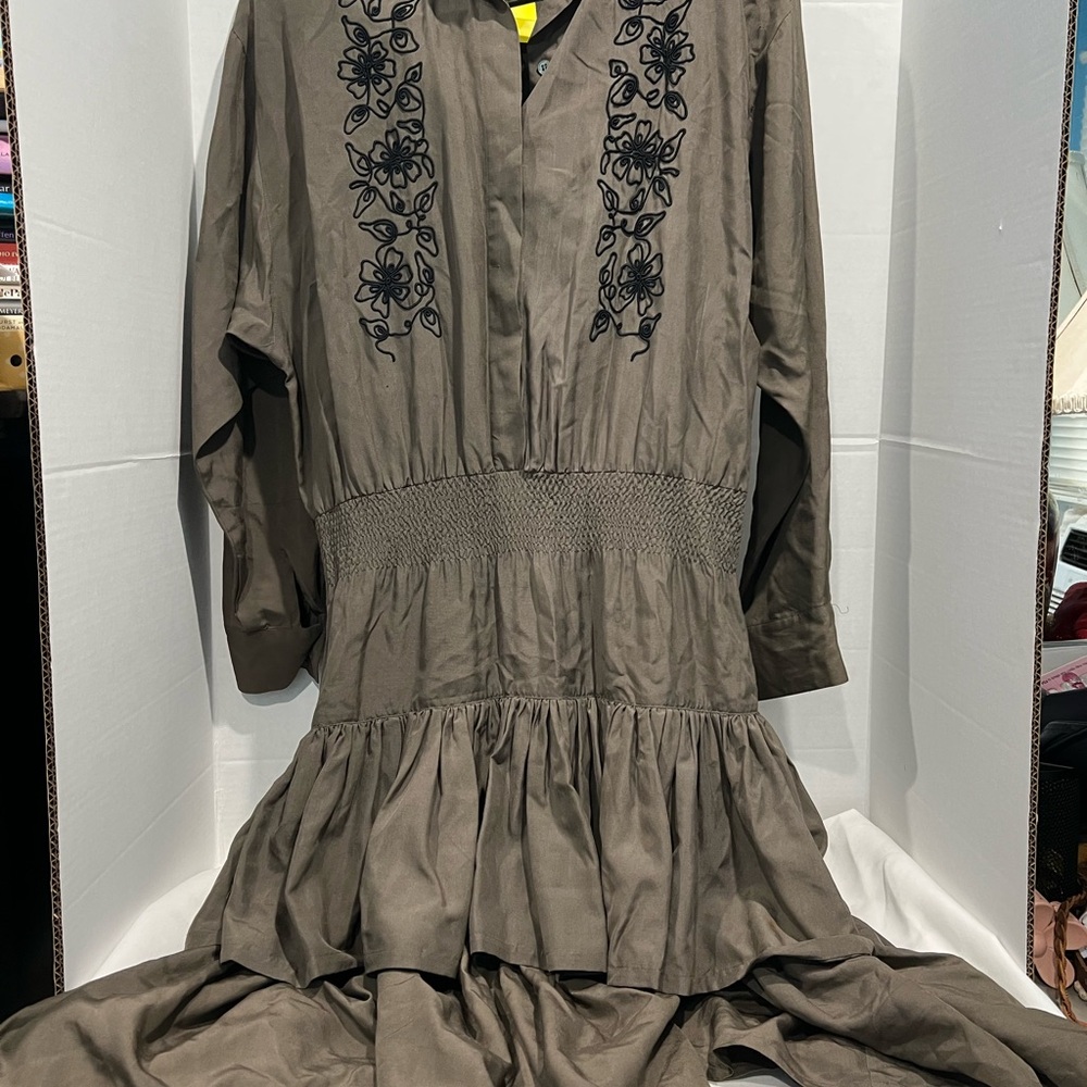 Saks Fifth Avenue Gray Long Sleeve Dress